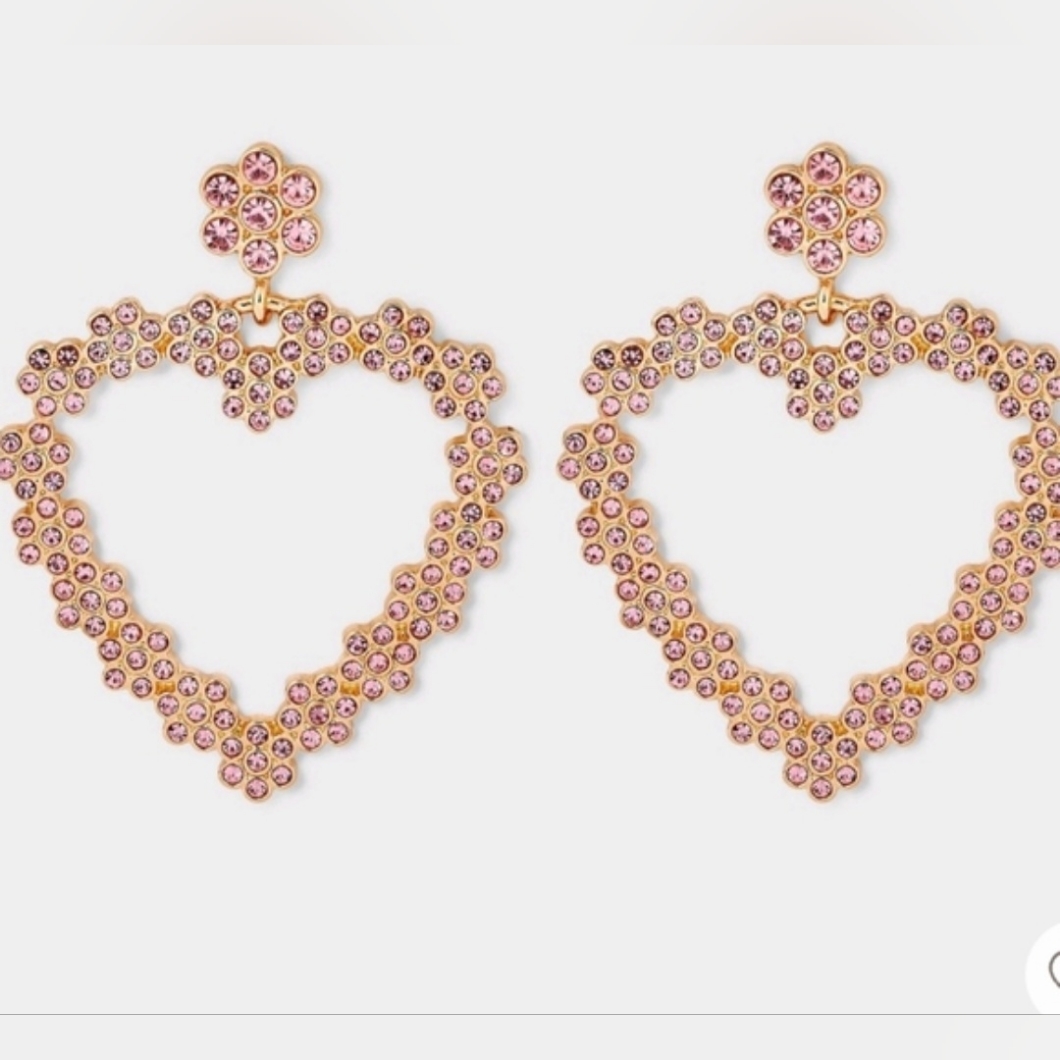 Wild Fable Pink Daisy Heart Shaped Earrings 15$